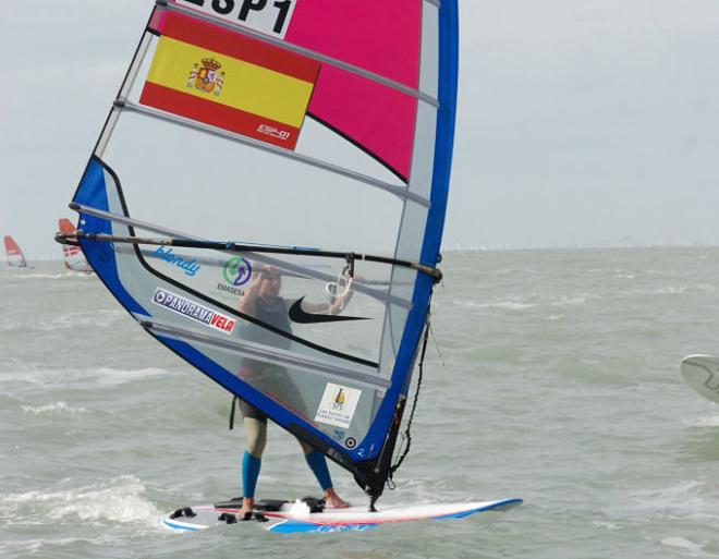 Blanca Manchón navegando