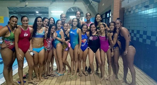 Las jugadoras del conjunto nazareno tras un entrenamiento.