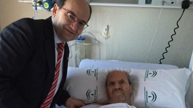 Castro con el Francisco Gomara | Foto: Sevilla FC.