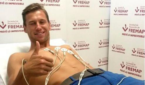 Krychowiak pasa las pruebas médicas. Foto: SFC