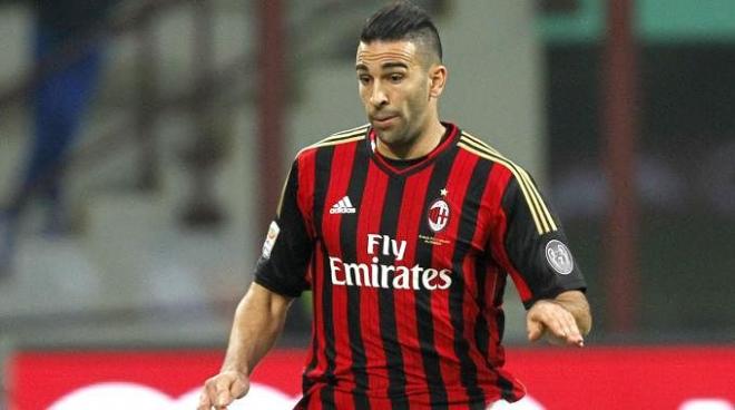 Adil Rami, con la camiseta del Milan.