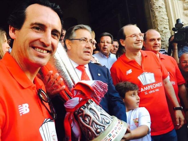 Unai Emery y José Castro.