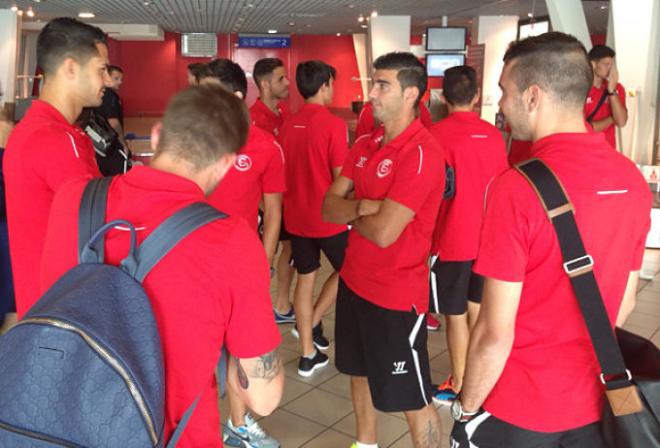 La expedición del Sevilla ya está en Lyon. Foto: SFC