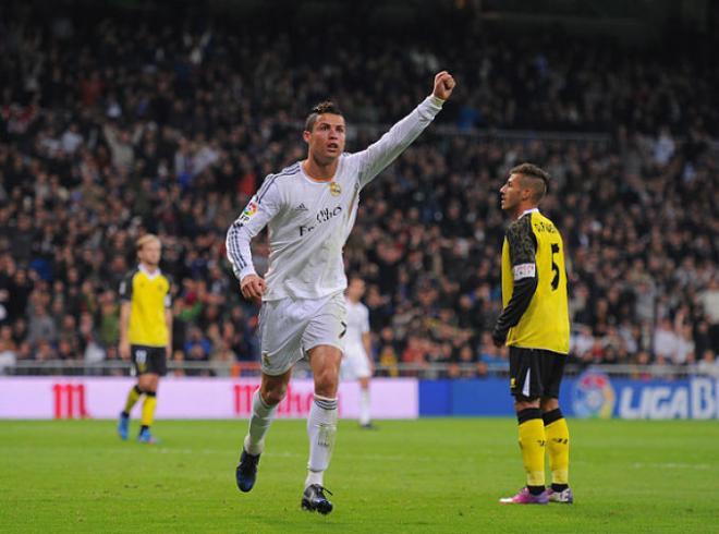 Cristiano celebra un gol ante el Sevilla la pasada campaña.