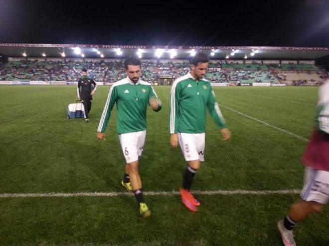 Figueras y Rennella, titulares ante el Mérida.