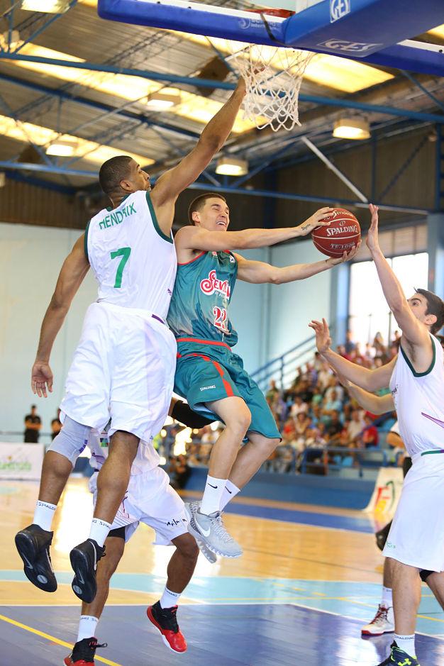 Bamforth, durante el partido ante el Unicaja.