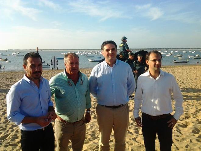 Francisco Javier Fernández, consejero de Turismo y Deporte, en las Carreras de Caballos de Sanlúcar.