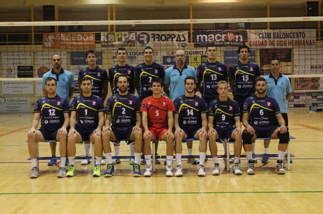 El plantel del Fundación Cajasol Juvasa Voley.