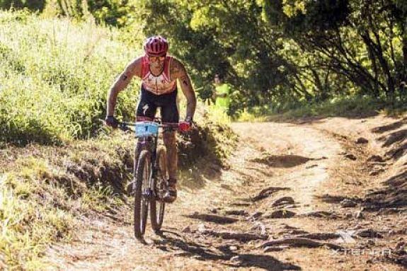 Rubén Rudafa, campeón del mundo de triatlón cross.