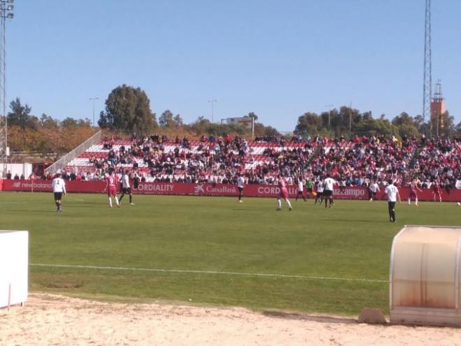 Partido entre el Sevilla Atlético y el Cádiz.