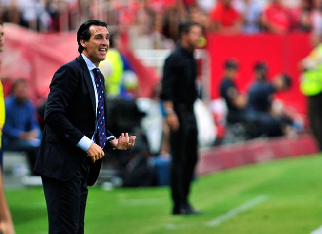 Unai Emery, en la banda del Sánchez Pizjuán.