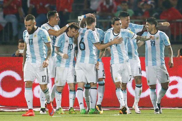 Banega celebra un gol con Argentina.