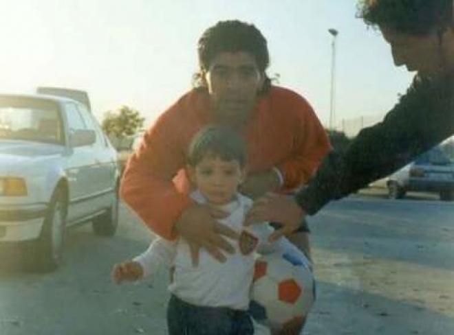 Nuestro sevillista @danisr90, con Diego Armando Maradona.