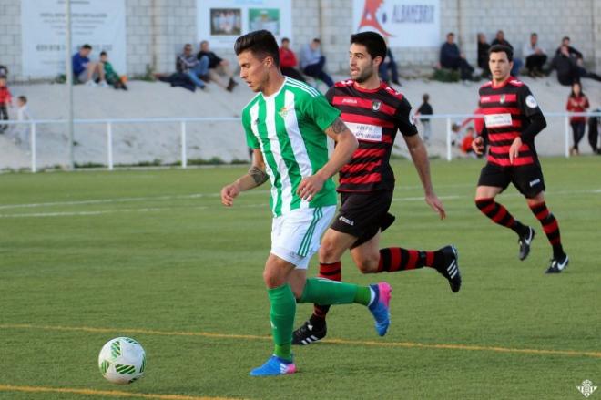 Narváez, en el partido ante el Gerena. (FOTO: RBB)