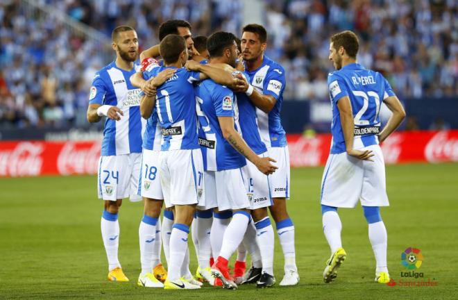 Los jugadores del Leganés celebran un gol.