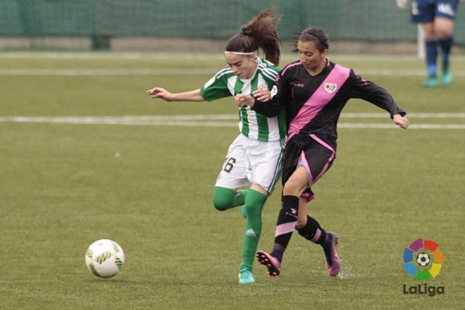 Imagen del partido de ida entre el Betis y el Rayo (foto:Liga Iberdrola).