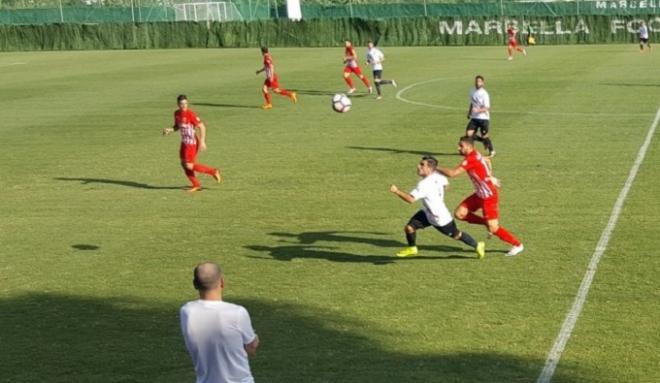 Instante del partido disputado en Marbella. (FOTO: UD Almería)