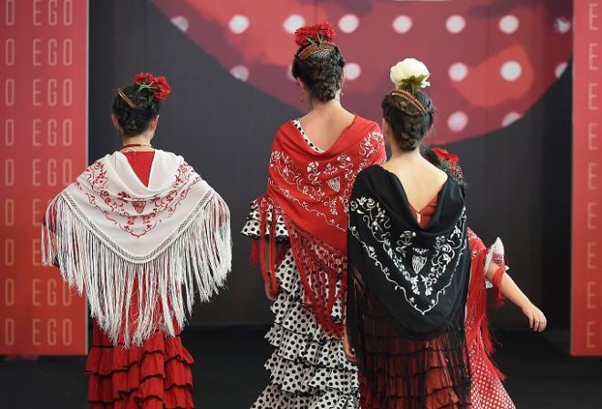 La colección de mantoncillos con el escudo del Sevilla FC. (FOTO: SFC)