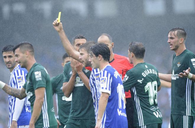 El colegiado pitó al Betis esta temporada en Anoeta.