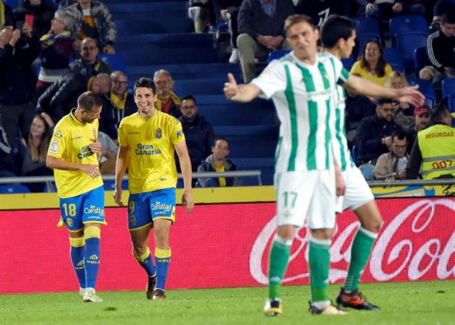 Joaquín se queja tras el gol de la UD Las Palmas.