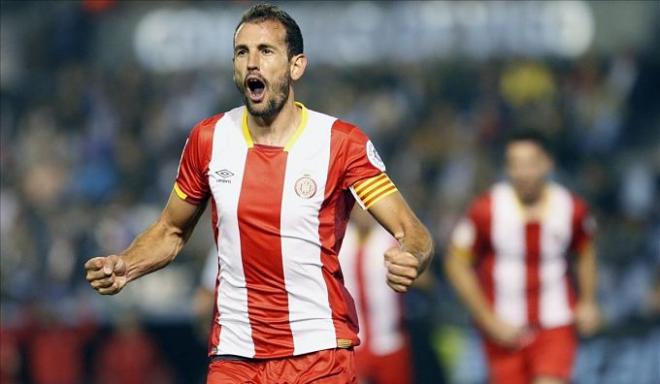 Cristhian Stuani celebra un gol con el Girona.