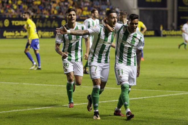 Nahuel y Sergio León, titulares en el Betis.