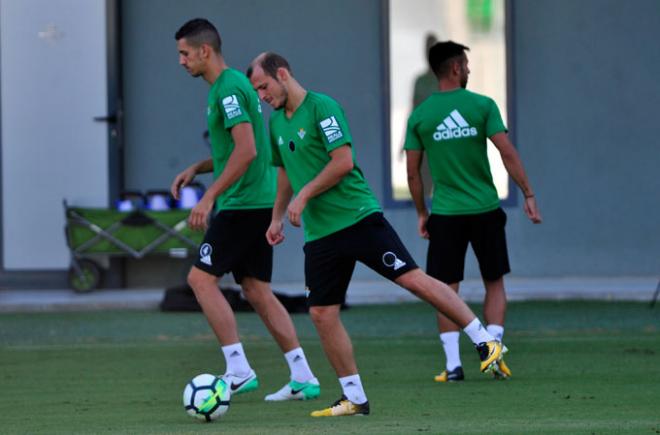 Zozulya, con el Betis (Foto: Kiko Hurtado).