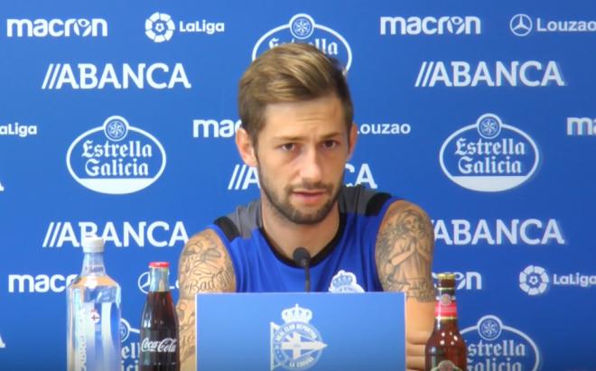 Fede Cartabia, durante la rueda de prensa (foto: RCD