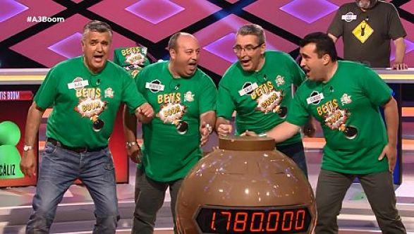 Los cuatro aficionados del Betis en el programa '¡Boom!'.