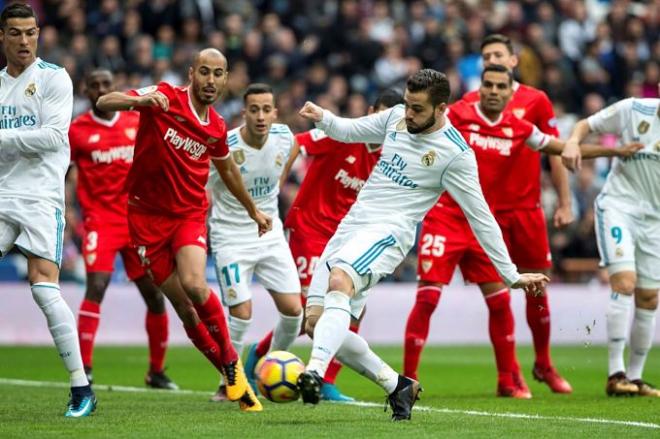 Gol de Nacho en el Real Madrid-Sevilla de la ida.