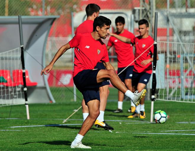 Jesús Navas, en un entrenamiento (Foto: Kiko Hurtado).