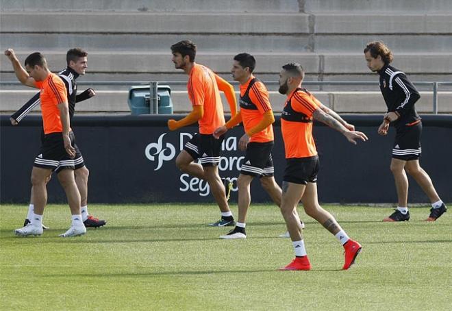 El jugador volvió junto a sus compañeros (Foto: D. Glez)