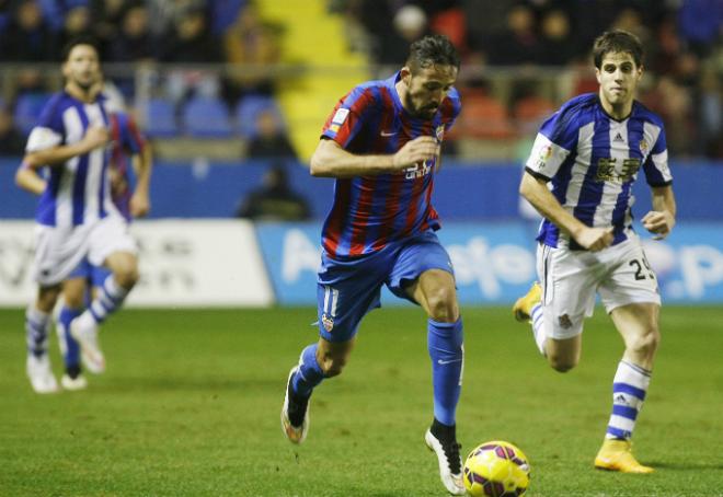 Morales, en el partido frente a la Real Sociedad (D. González)