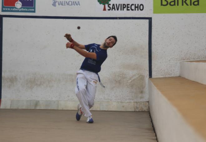 El trío de Benidorm consiguió la victoria en un final emocionante.