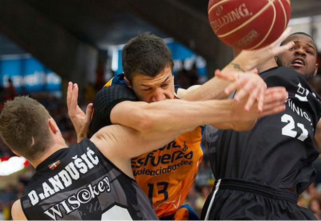 El Valencia Basket se la jugará a todo o nada en el tercer partido. (Foto: ACB)