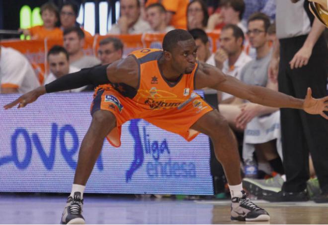 Romain Sato tiene que ser el líder del Valencia Basket.