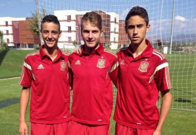 Carlos Badal (en el centro) con sus compañeros en la Selección Española.