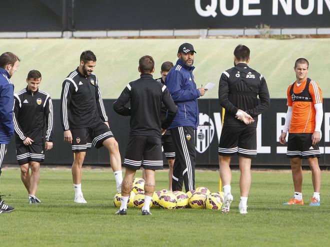 Nuno, en la sesión de trabajo de este miércoles en Paterna.