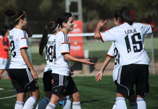 El VCF Femenino sigue intratable en la Ciudad Deportiva de Paterna (Juan Catalán)