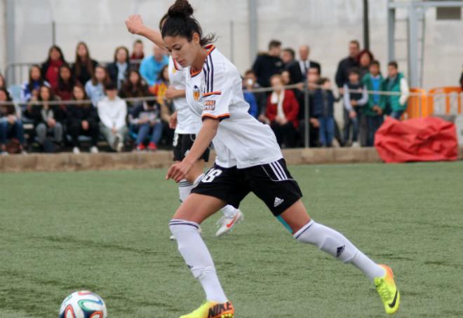 Leila, del VCF Femenino, en un partido. (Foto Juan Catalán)