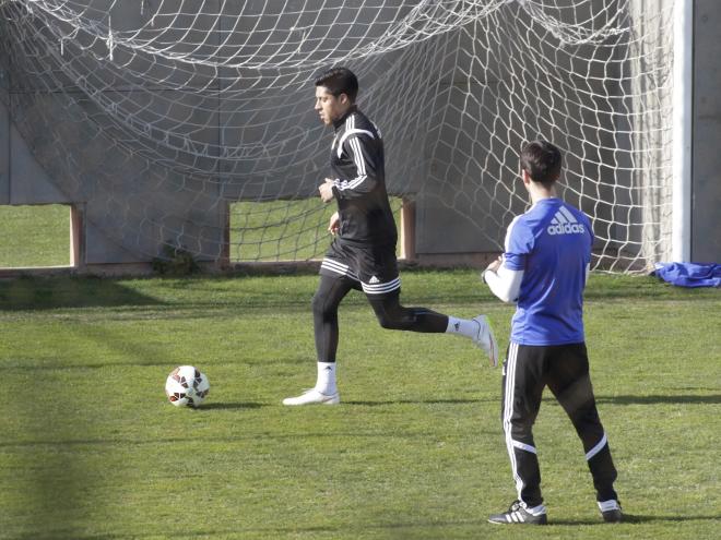 Enzo Pérez se lesionó en el tramo final de la sesión del miércoles y es baja indefinida.