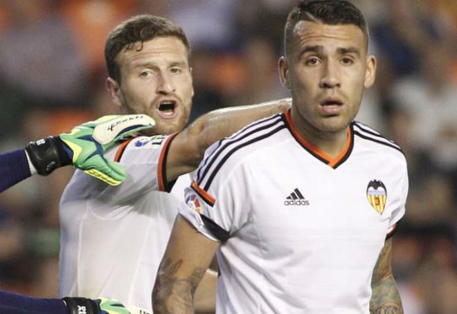 Otamendo titular en el Vicente Calderón tras superar su esguince de tobillo.