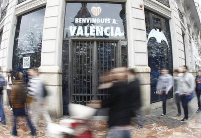 La nueva tienda del Valencia CF estará en la Plaza del Ayuntamiento.