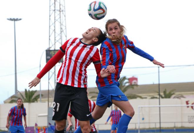 El Levante UD Femenino peleó una gran victoria frente a un Athletic de gran talla (Iván González)