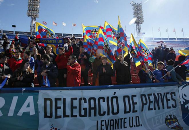 La Delegación de Peñas del Levante UD expresa su preocupación.