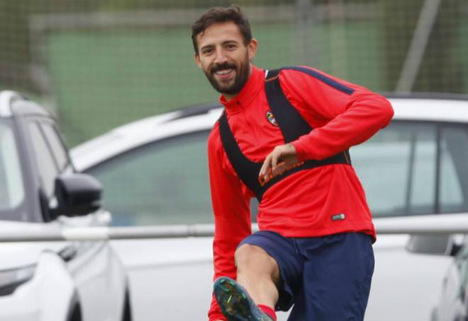 José Luis Morales, en el entrenamiento del Levante UD