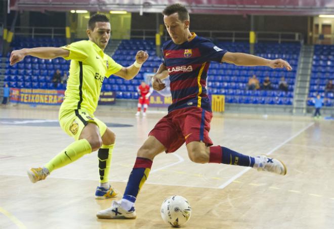 Partido entre FC Barcelona y Levante UD Dominicos-Maristas