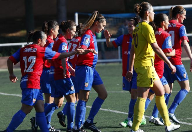 Levante UD Femenino contra el Santa Teresa