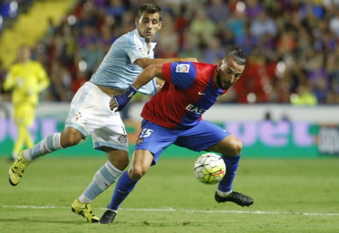 Nabil Ghilas, jugador del Levante UD