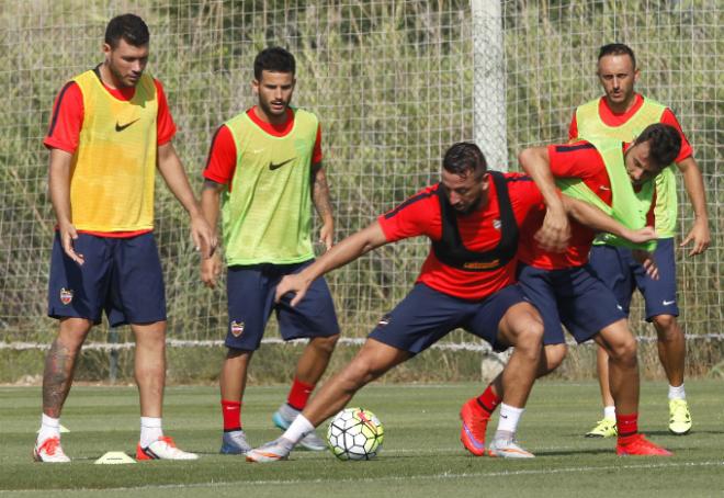 Nabil Ghilas, jugador del Levante UD